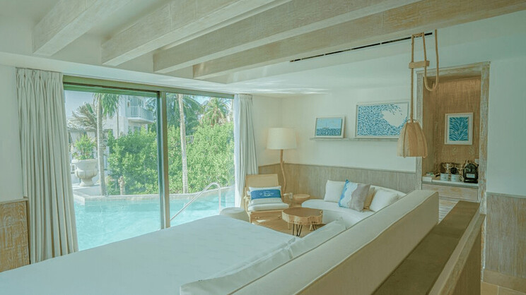 The Island Swim-Out Suite